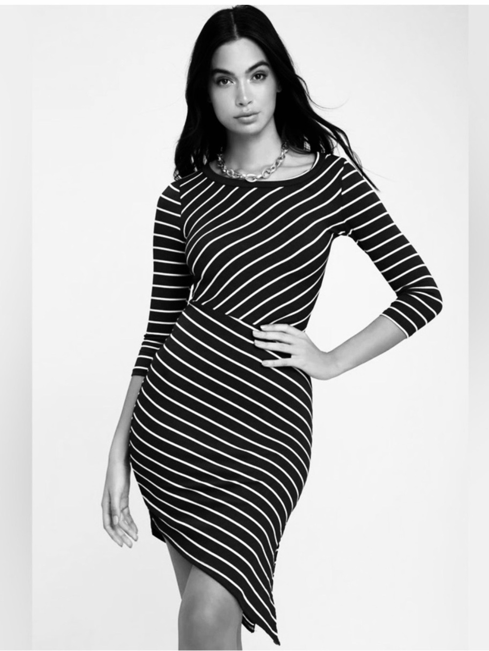 Lulu’s Stripe It Rich bodycon dress in Small! Never worn. Black and white!